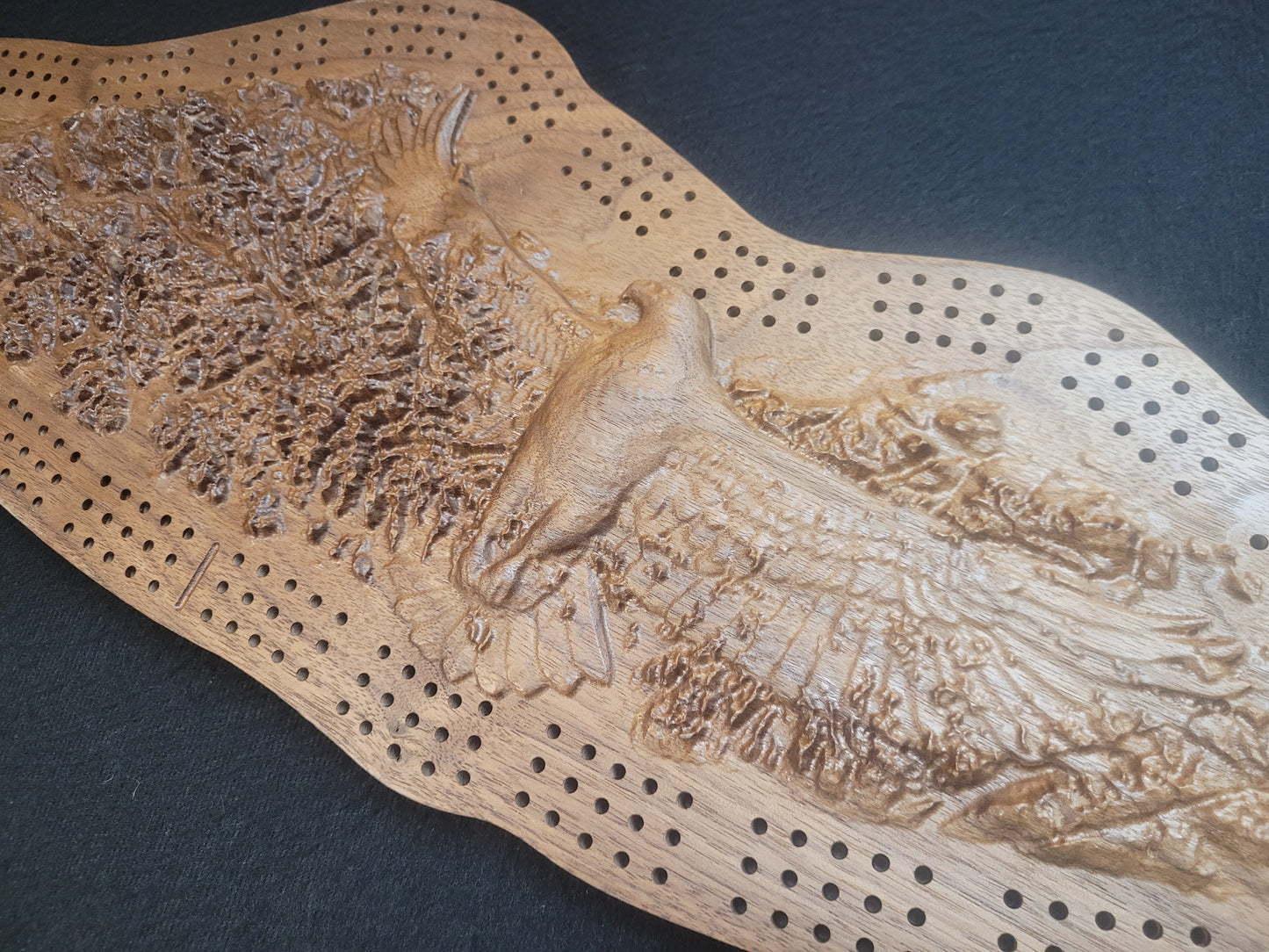 Eagle Island Cribbage in Black Walnut - 22"